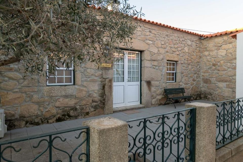 Quinta Sta Luzia Carrascal House in Portugal