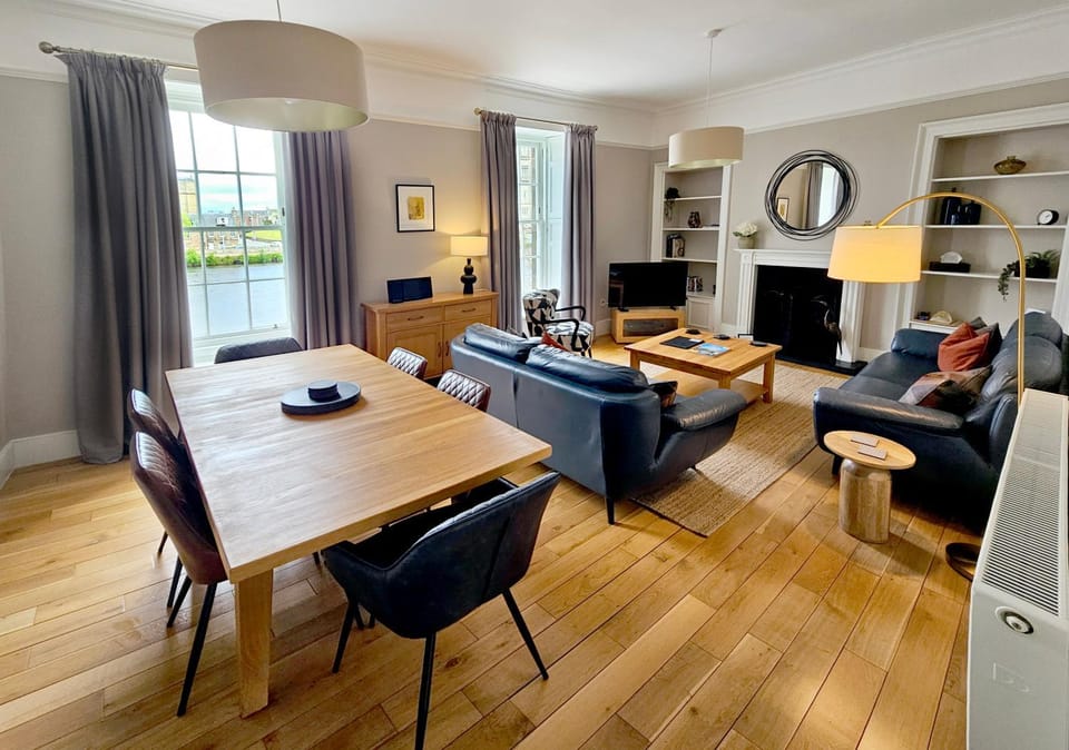 No. 41 Town House House in Inverness