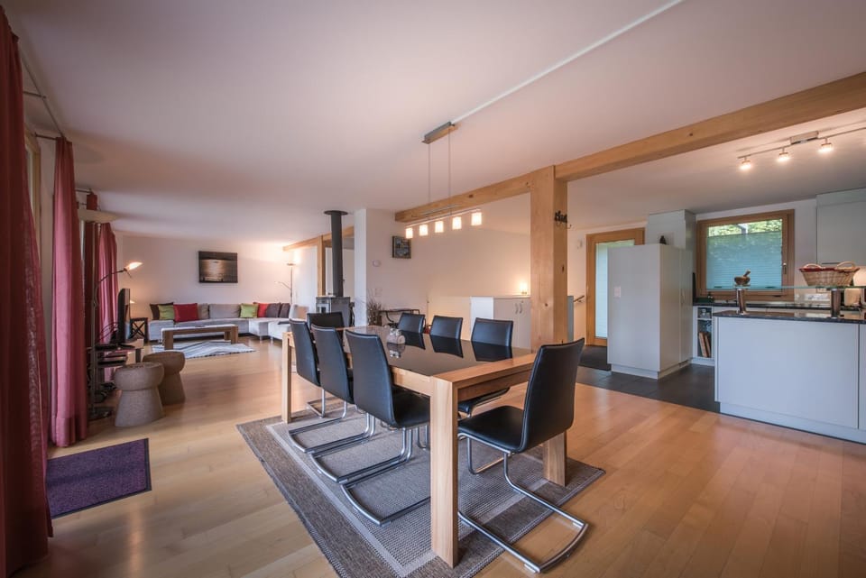 Kitchen or kitchenette, Living room, Dining area