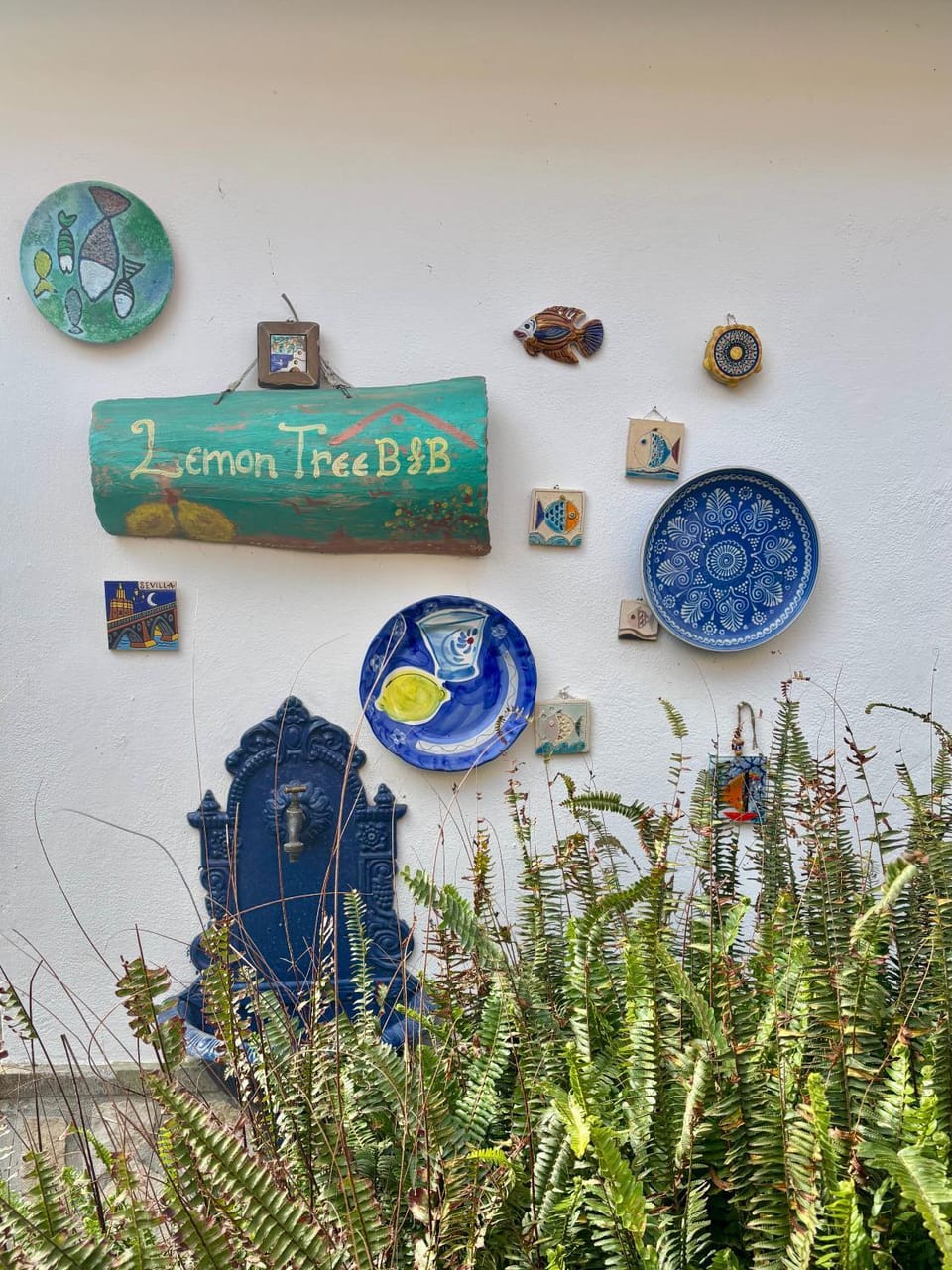 Property building, Garden, Decorative detail