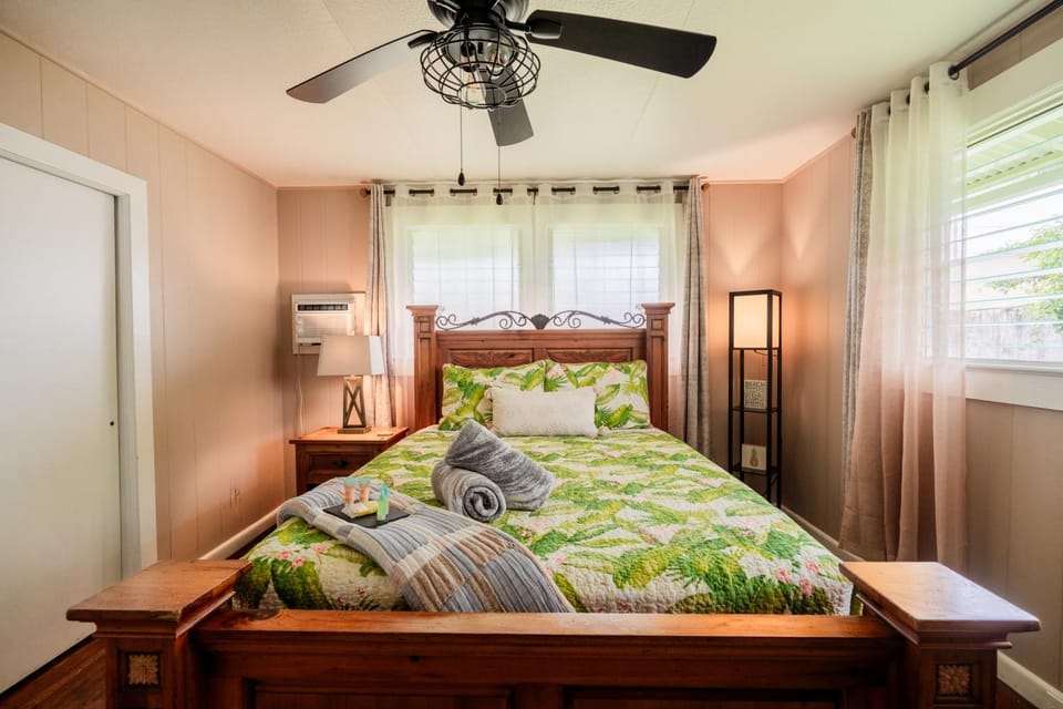 Hale Leilani - Hilo 3BR cold AC Bed and Breakfast in Hilo