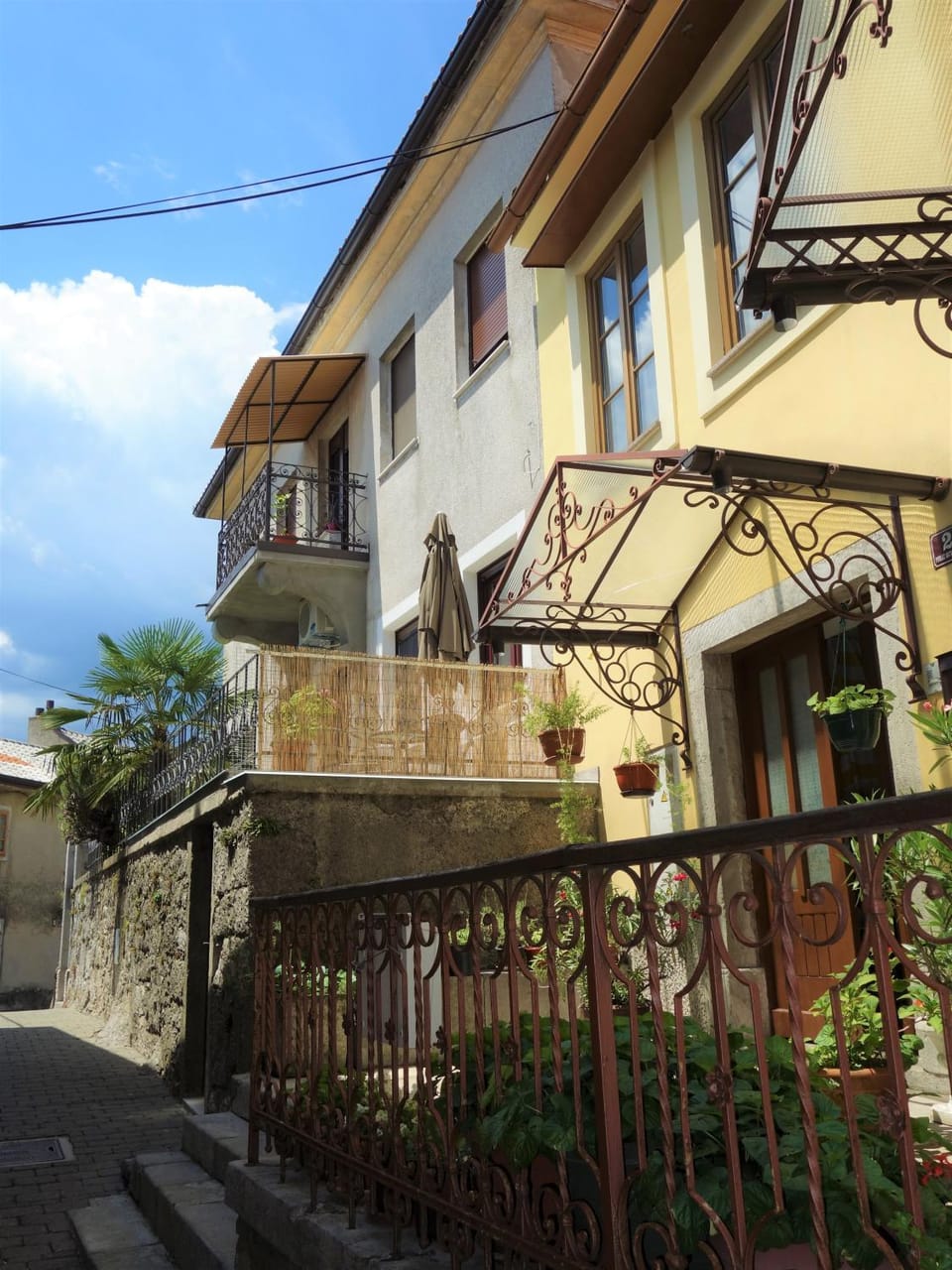 Property building, Street view
