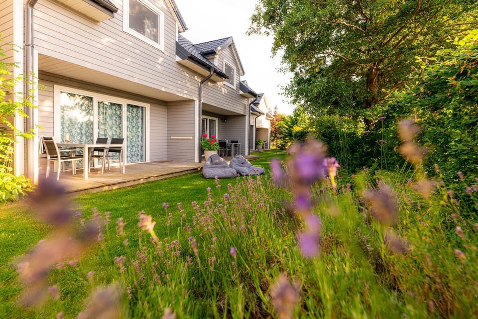 Garden, Balcony/Terrace