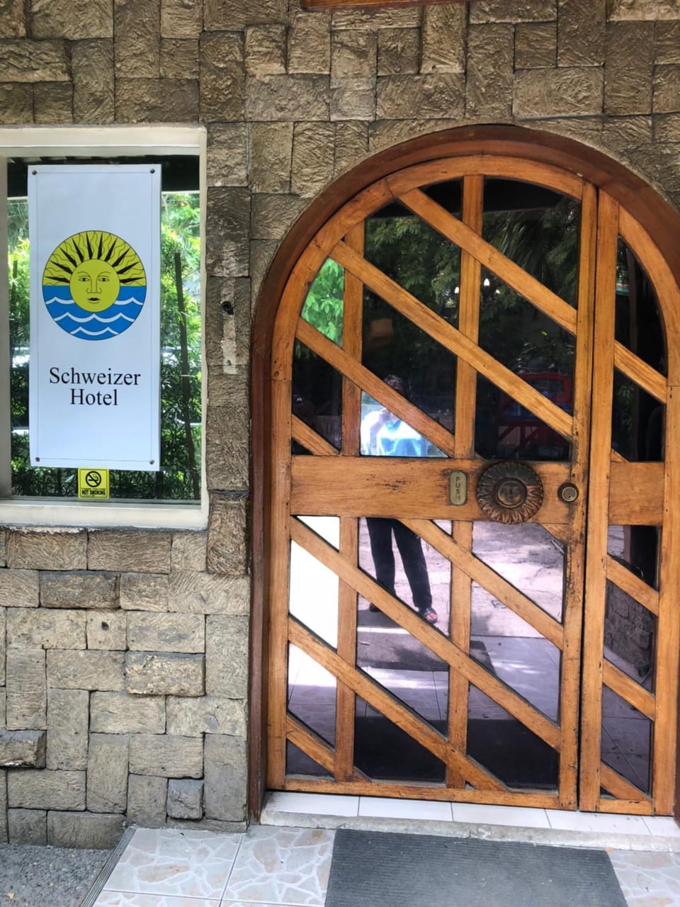 Facade/entrance, Day