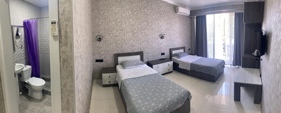 Toilet, Bed, Photo of the whole room