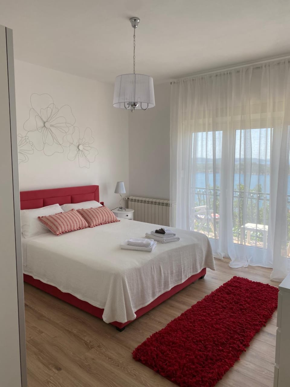 Bed, View (from property/room), Bedroom, City view, City view, Garden view, Garden view, Landmark view, Landmark view, Sea view, Sea view