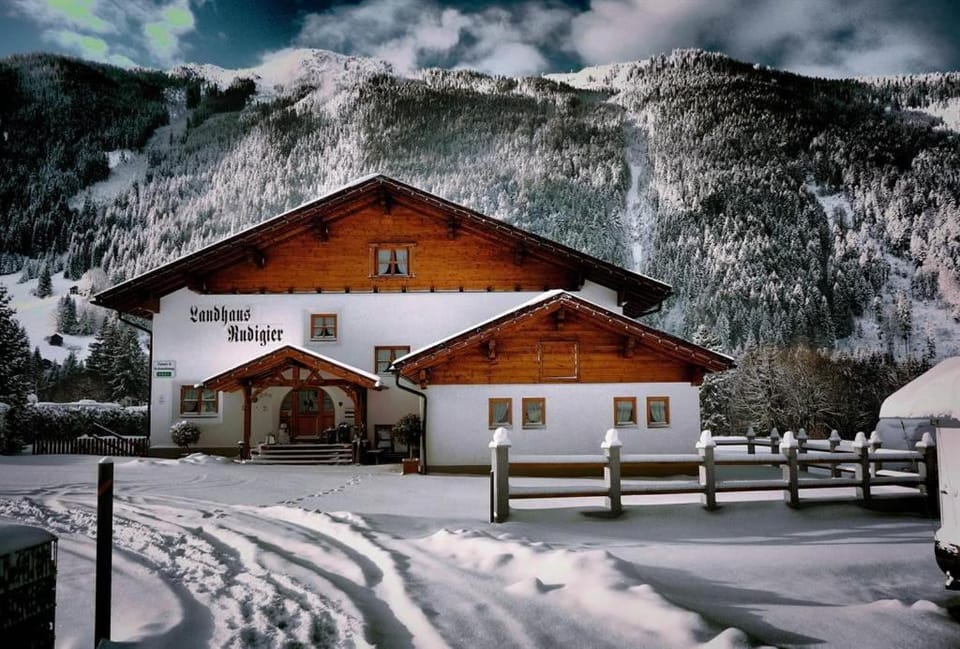 Property building, Winter