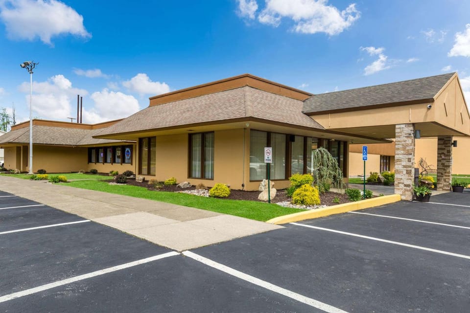 Property building, On site