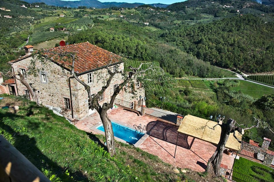 Castello Di Mammoli Country House in Lucca