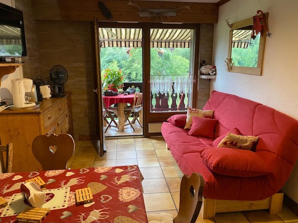 Sallanches 3101 Route de Nant Cruy immeuble le Grand R Apartment in Haute-Savoie