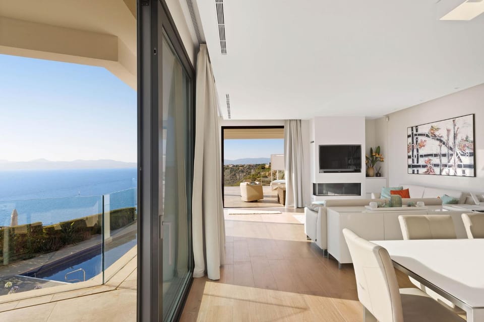 View (from property/room), Living room, Sea view