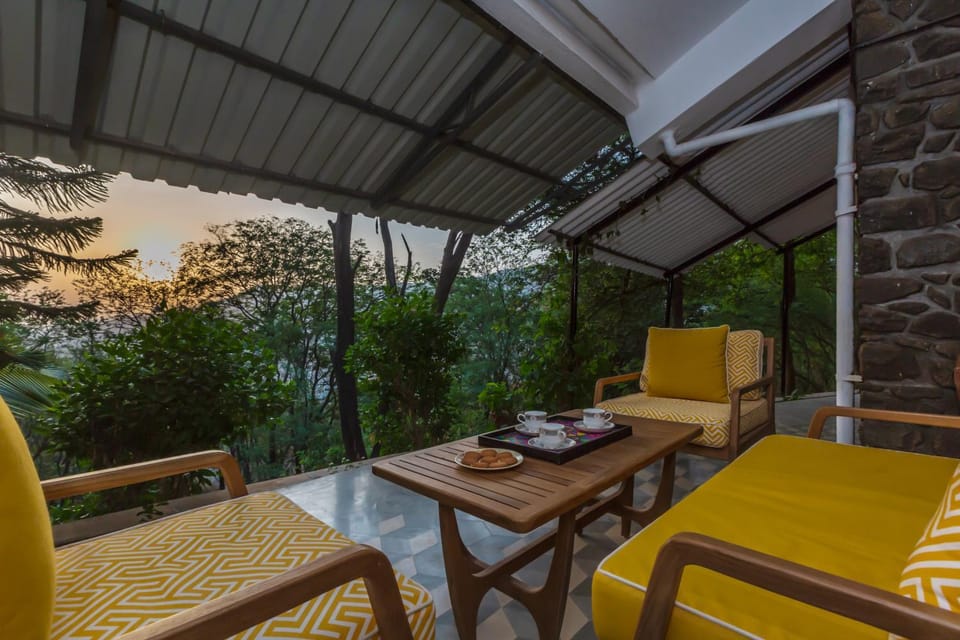 Coffee/tea facilities, View (from property/room), Balcony/Terrace, Seating area