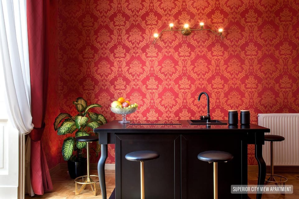Kitchen or kitchenette, Living room