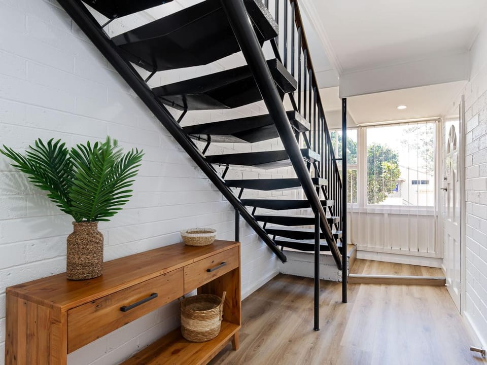 The Norburn, 3 Norburn Avenue - aircon, wifi, boat parking, close to water & clubs House in Nelson Bay