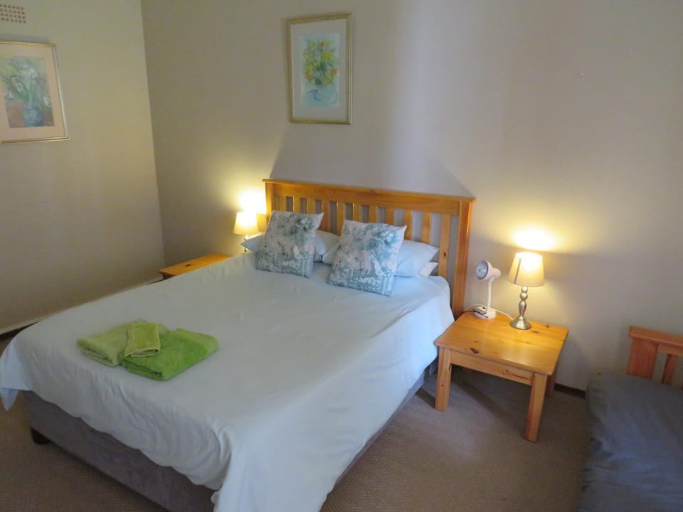 Haus Victoria Self Catering Cottages Apartment in Western Cape