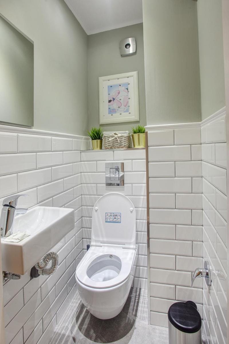 Spacious flat close to the American Embassy, free parking place Apartment in Sofia