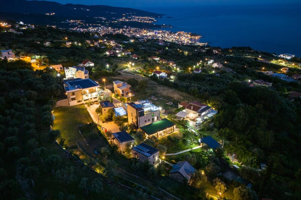 Night, Neighbourhood, Natural landscape, Bird's eye view, City view, Mountain view, Street view