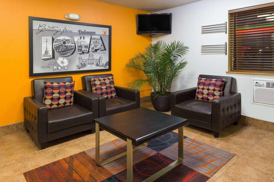 Lobby or reception, On site