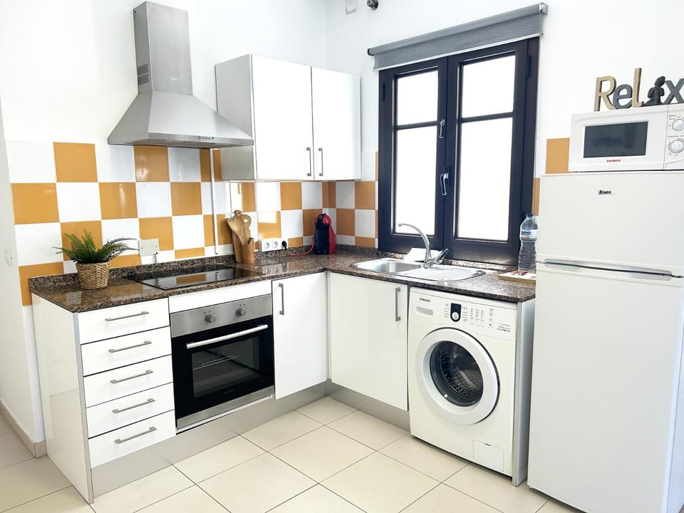 Mahostly Apartamento Comillas PB Apartment in Arrecife