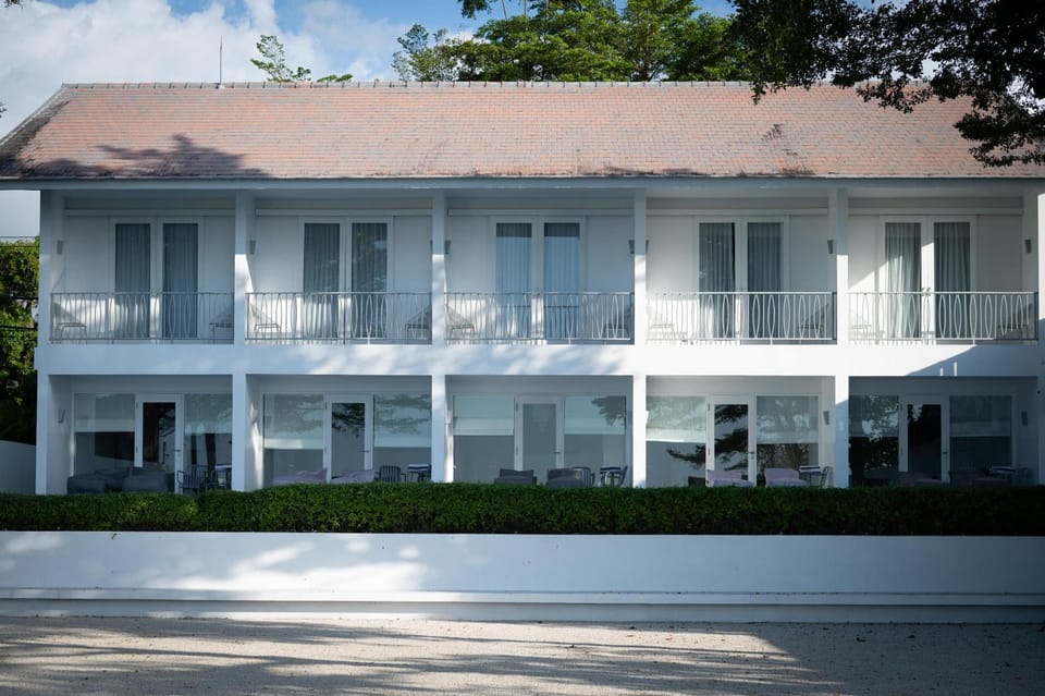 Property building, Day