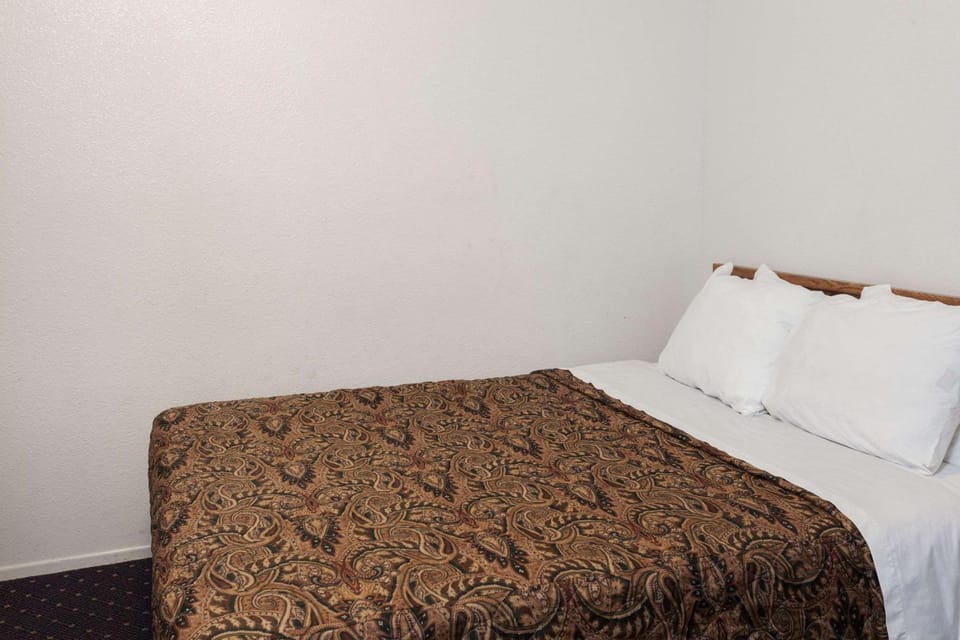 Photo of the whole room, On site