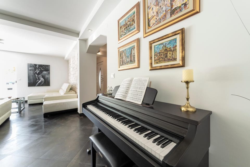 Penthouse ViewPoint Apartment in Dubrovnik-Neretva County