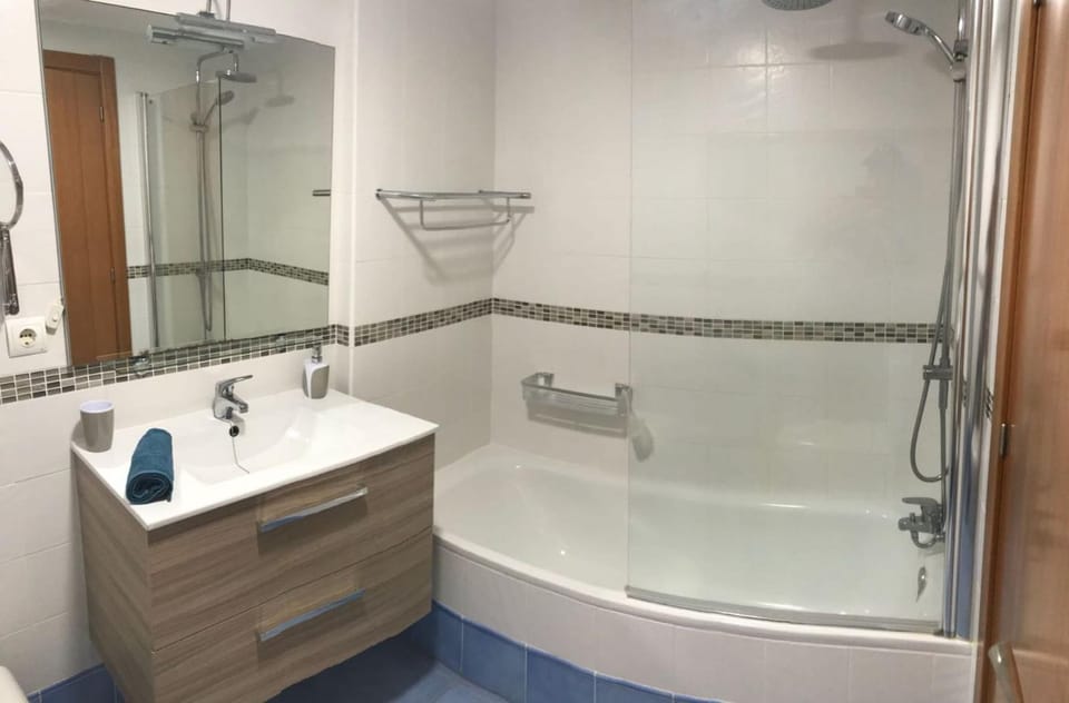 Shower, Bathroom, Bath