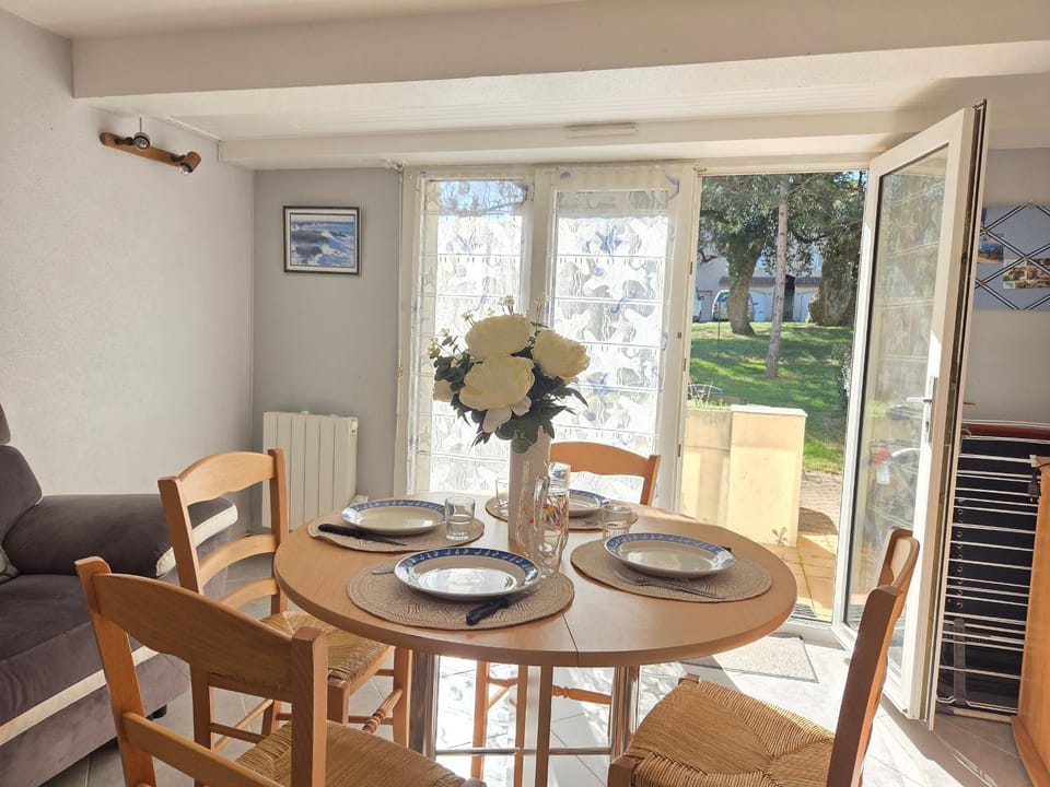 Confortable duplex avec terrasse, proche plage et commerces - St Brevin l'Océan - FR-1-364-43 Apartment in Saint-Nazaire