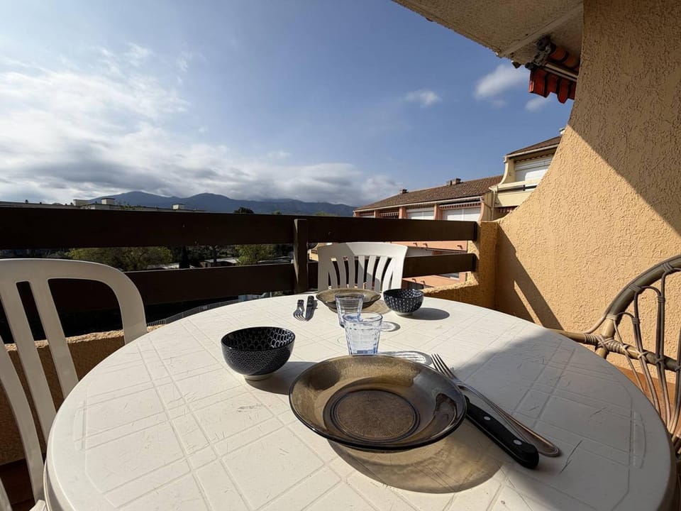 T2 moderne avec piscine et parking à Argelès-sur-Mer - FR-1-388-56 Apartment in Argeles-sur-Mer