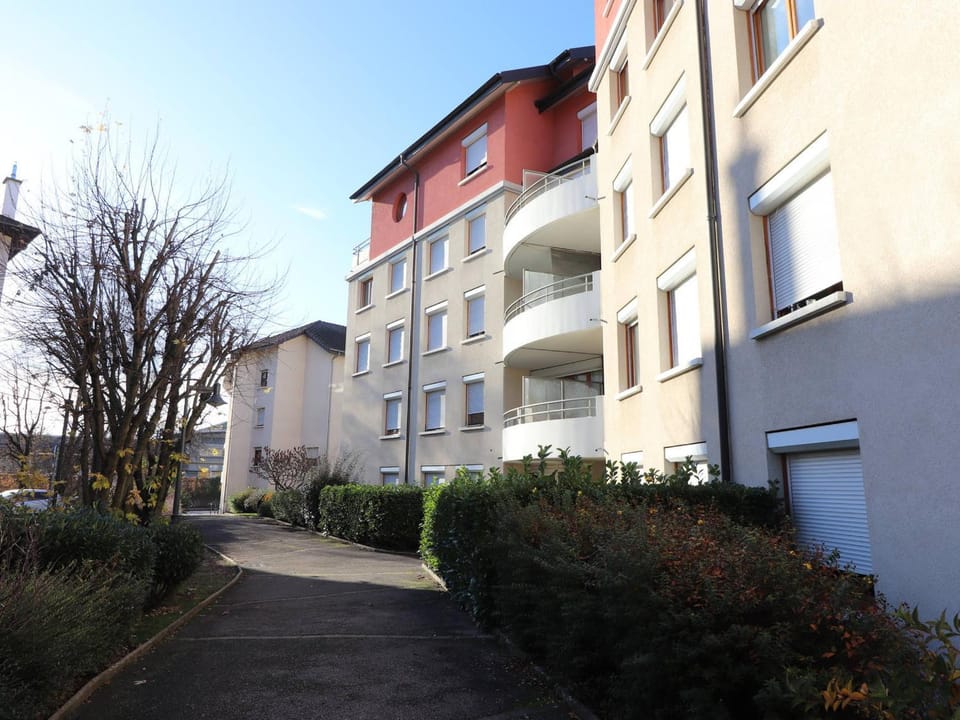 T1 Confortable Proche Centre avec Parking Privé - FR-1-432-44 Apartment in Annecy