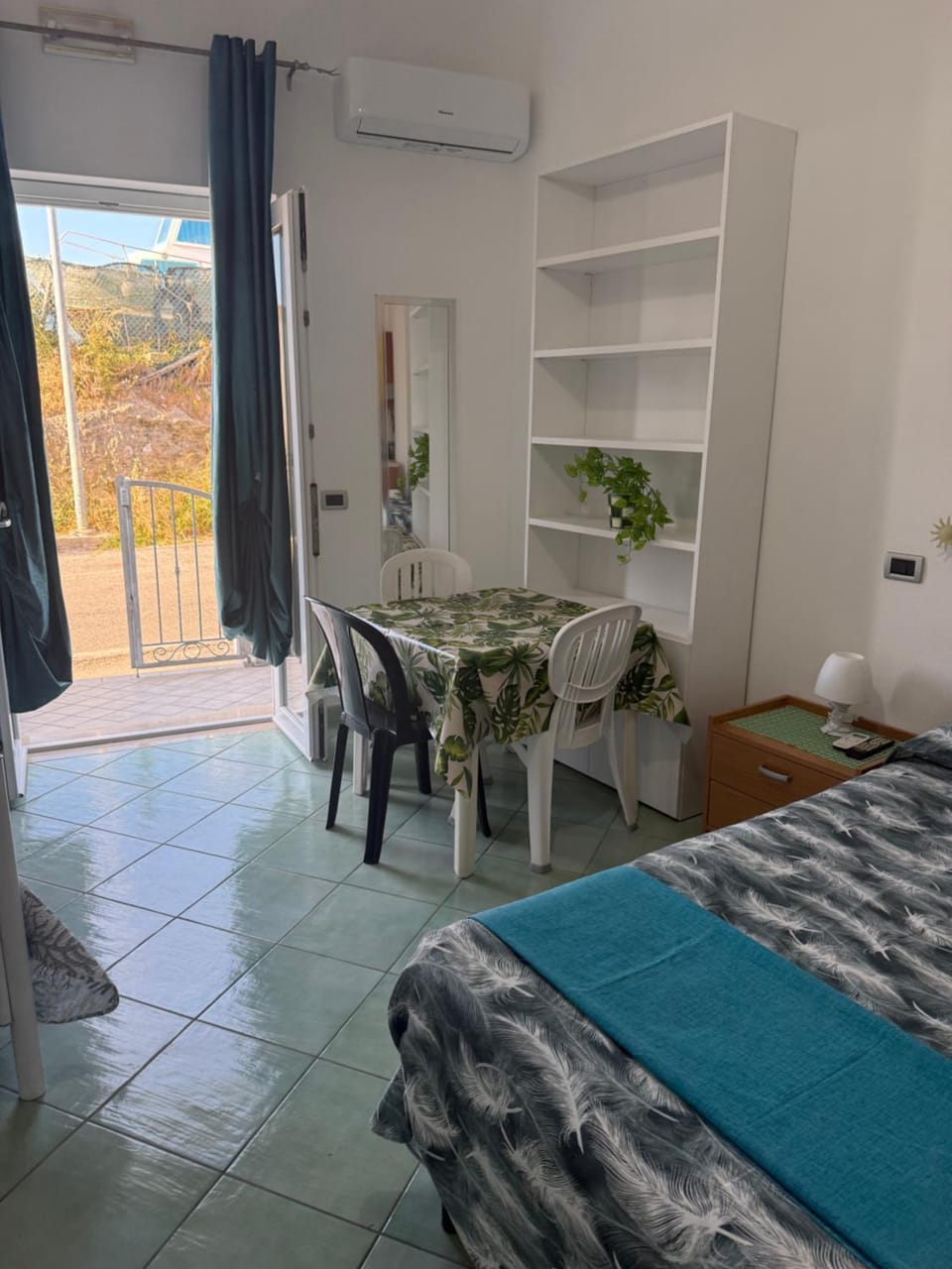 Ponzamania Casa dei fiori Apartment in Ponza
