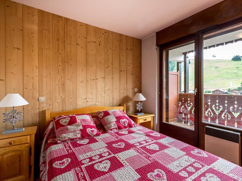 Charmant appartement proche ski et village, animaux admis - FR-1-437-31 Apartment in La Clusaz
