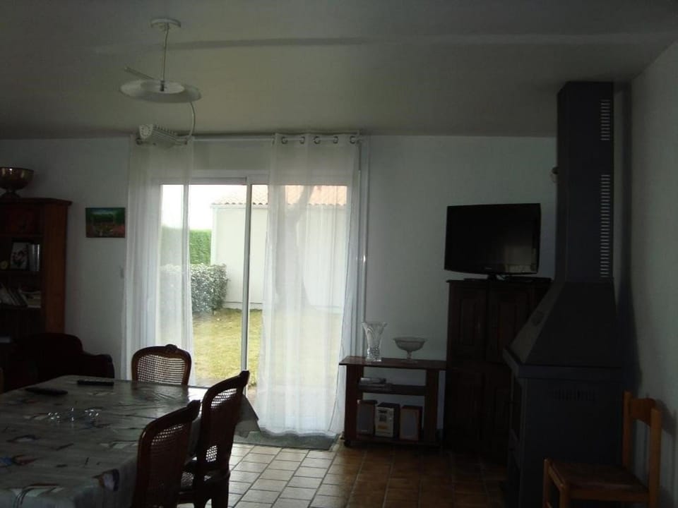 Maison calme 3 pièces avec jardin et parking à Saint-Denis-d'Oléron - FR-1-246A-339 House in Nouvelle-Aquitaine