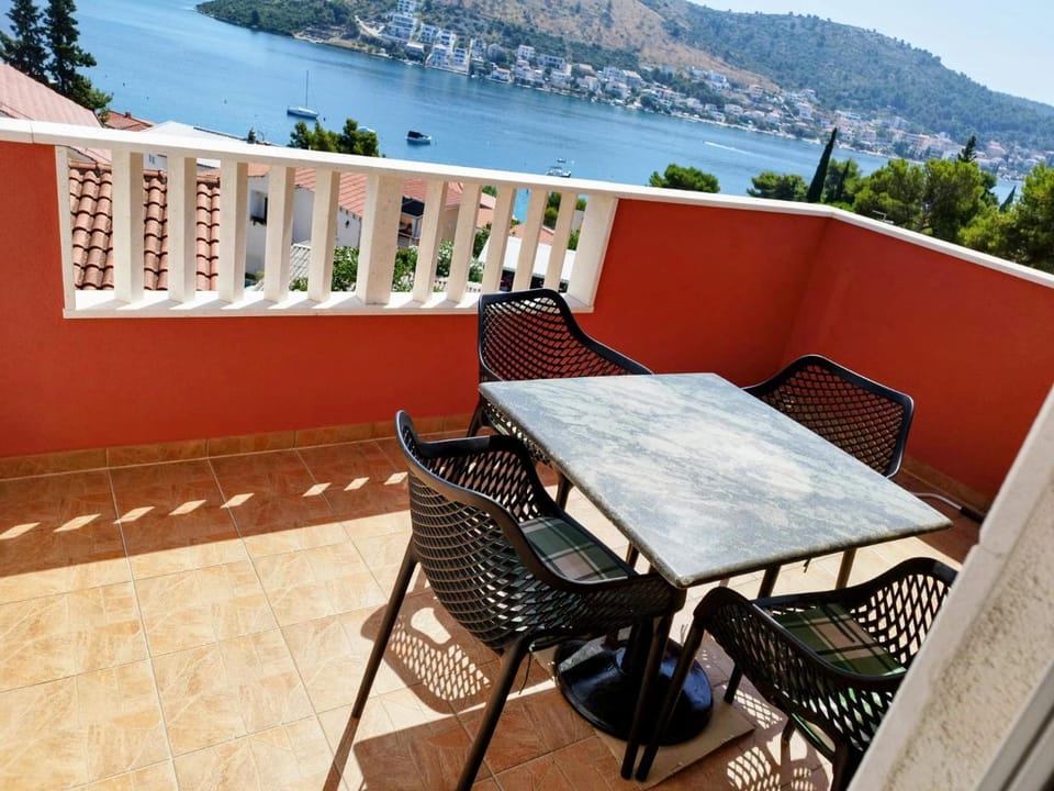 Apartments Mira Apartment in Šibenik-Knin County, Croatia