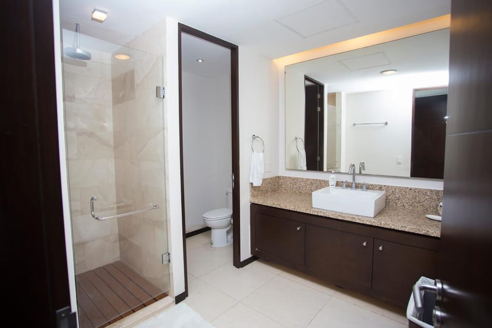 Shower, Toilet, Bathroom