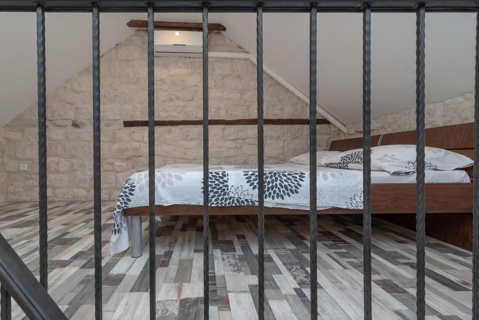 Apartman Škuribanda Apartment in Trogir