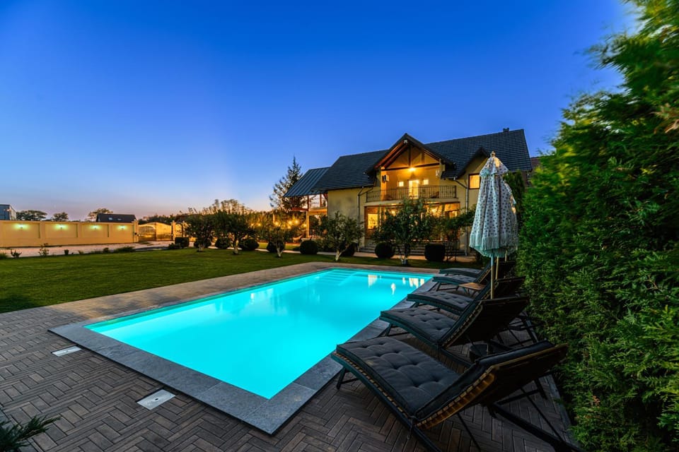 Orchard Villa Bed and Breakfast in Brasov