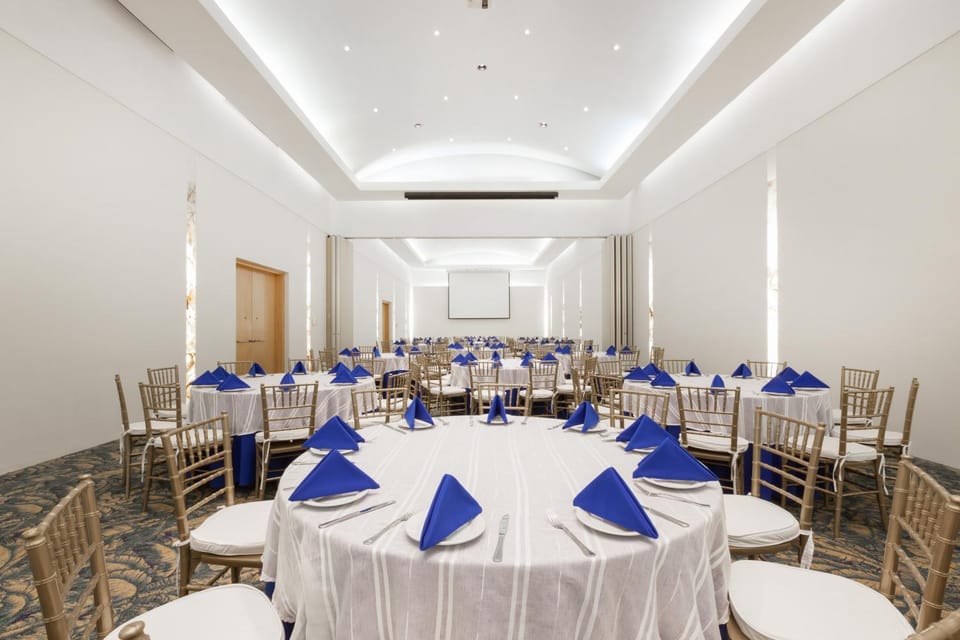 Meeting/conference room