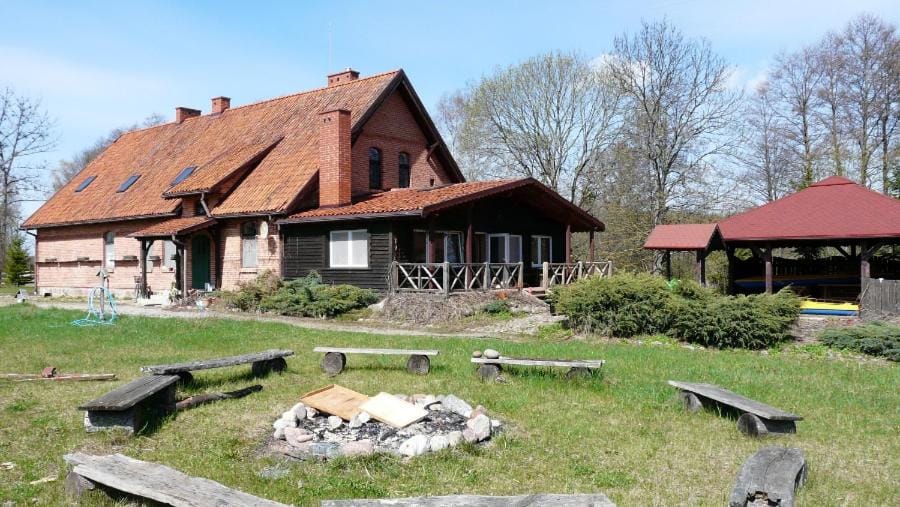 Property building, Area and facilities