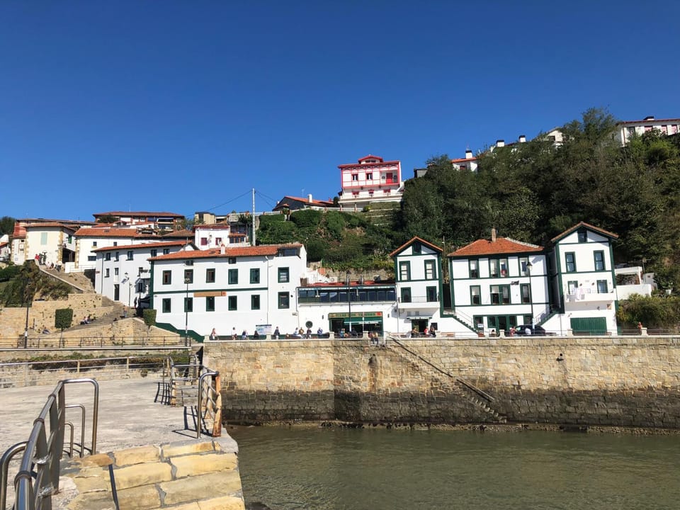 Pensión Basagoiti Bed and Breakfast in Basque Country