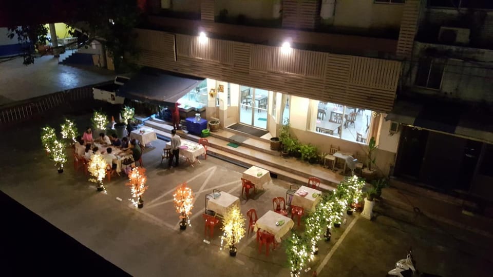 Restaurant/places to eat