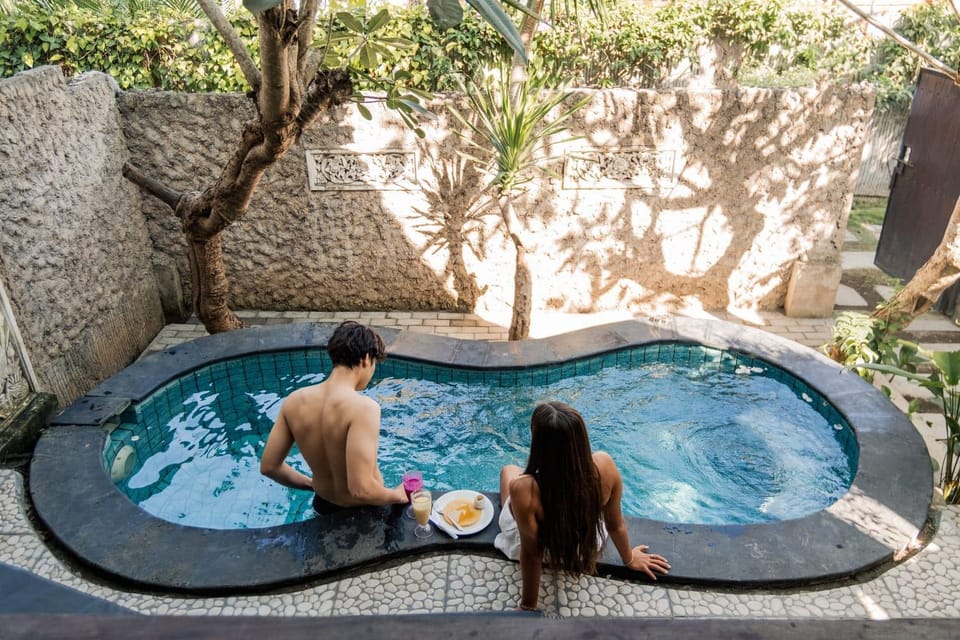 Property building, Swimming pool