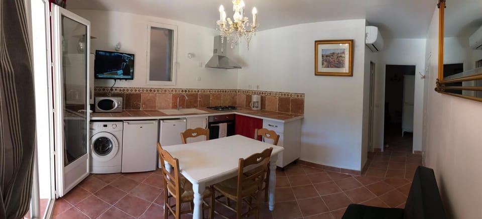 Appartement 300mètres mer Martinengo La Croisette Apartment in Grimaud