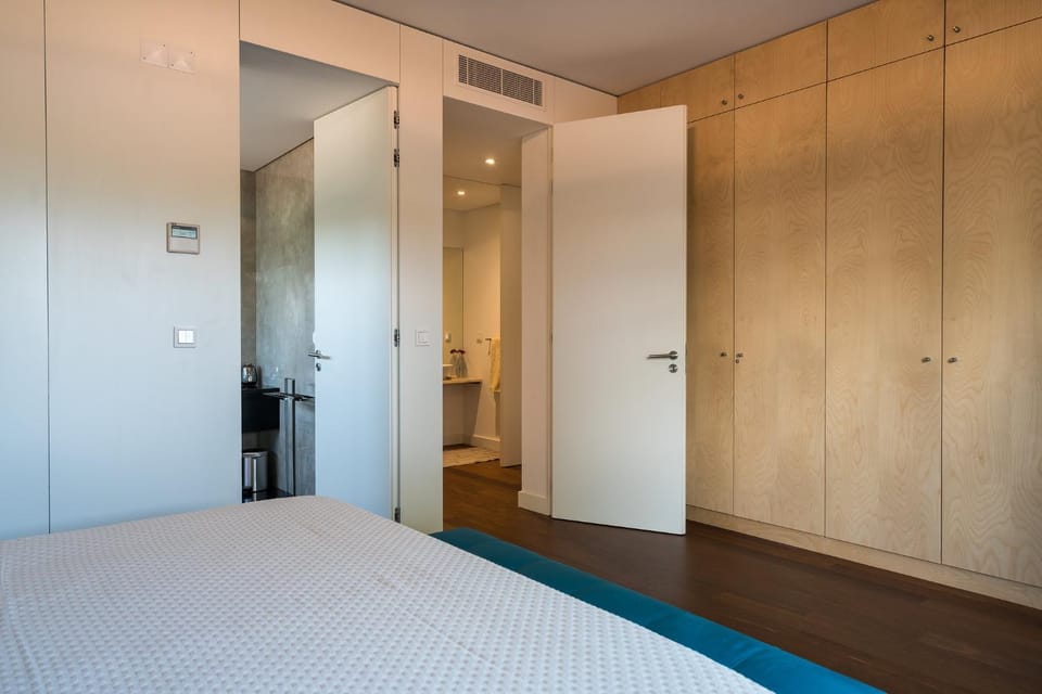 Bathroom, Bedroom