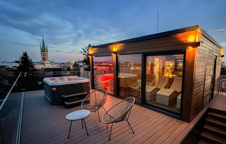 Hot Tub, Sauna, Spa and wellness centre/facilities