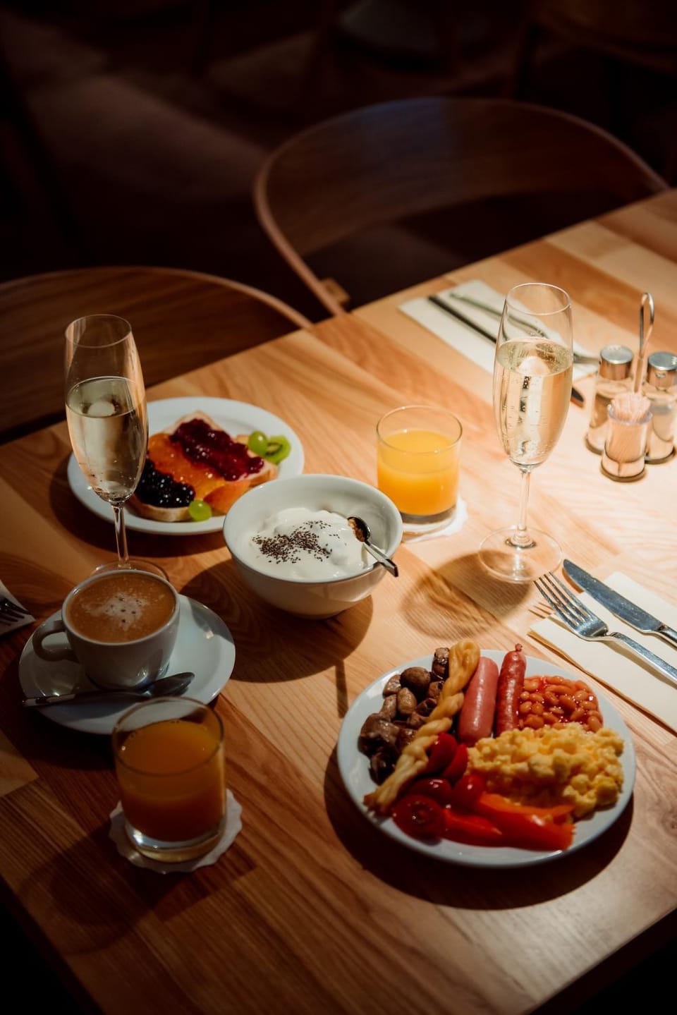 Breakfast, Continental breakfast