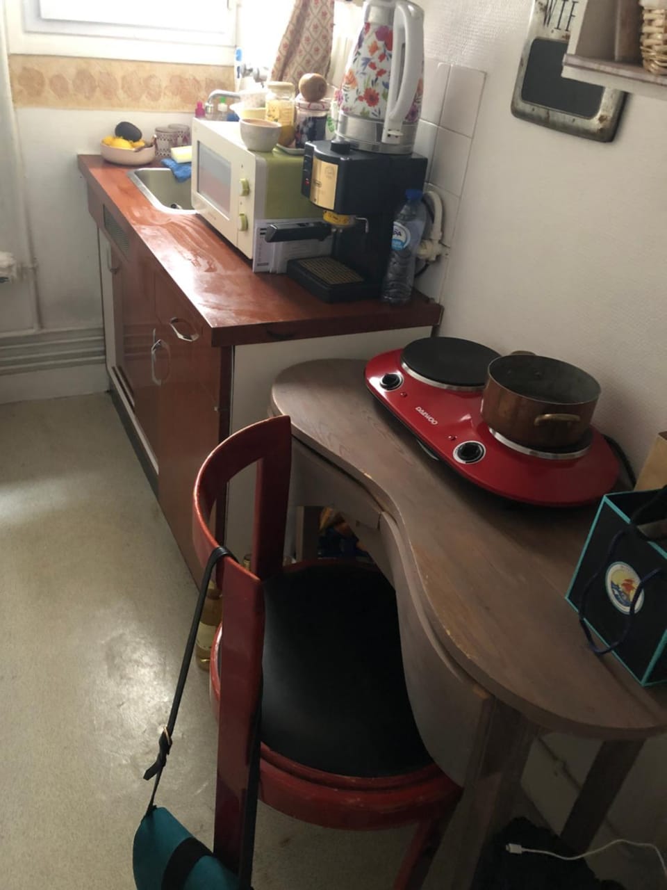 Charming Relais Poste 17ème Apartment in Paris