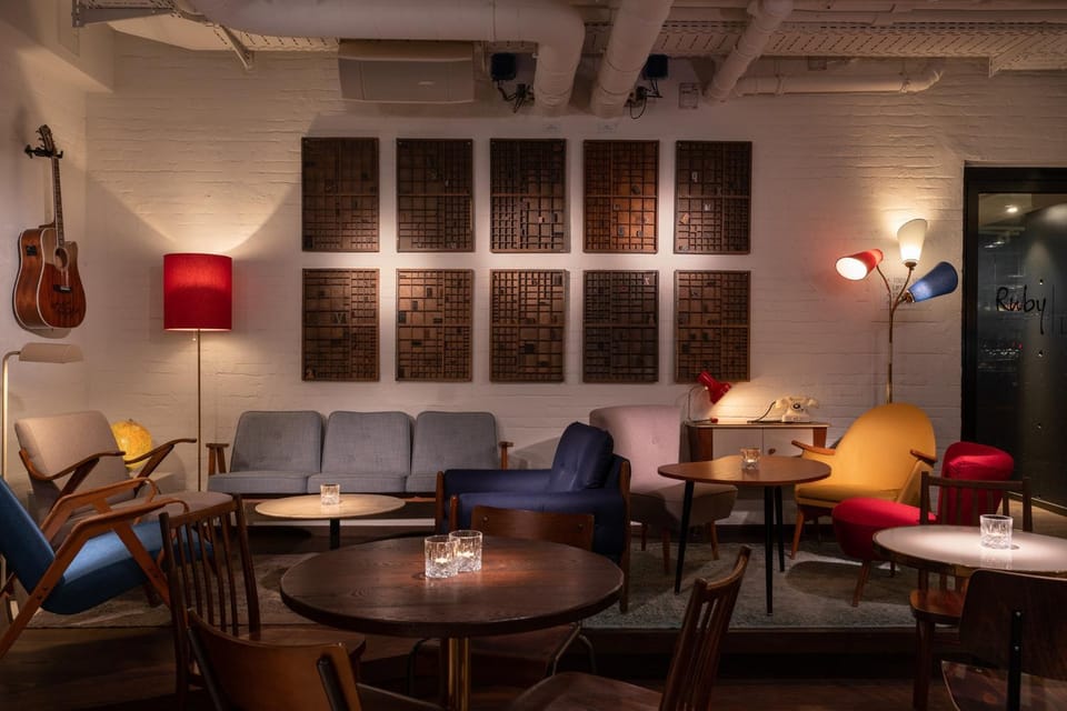 Lounge or bar