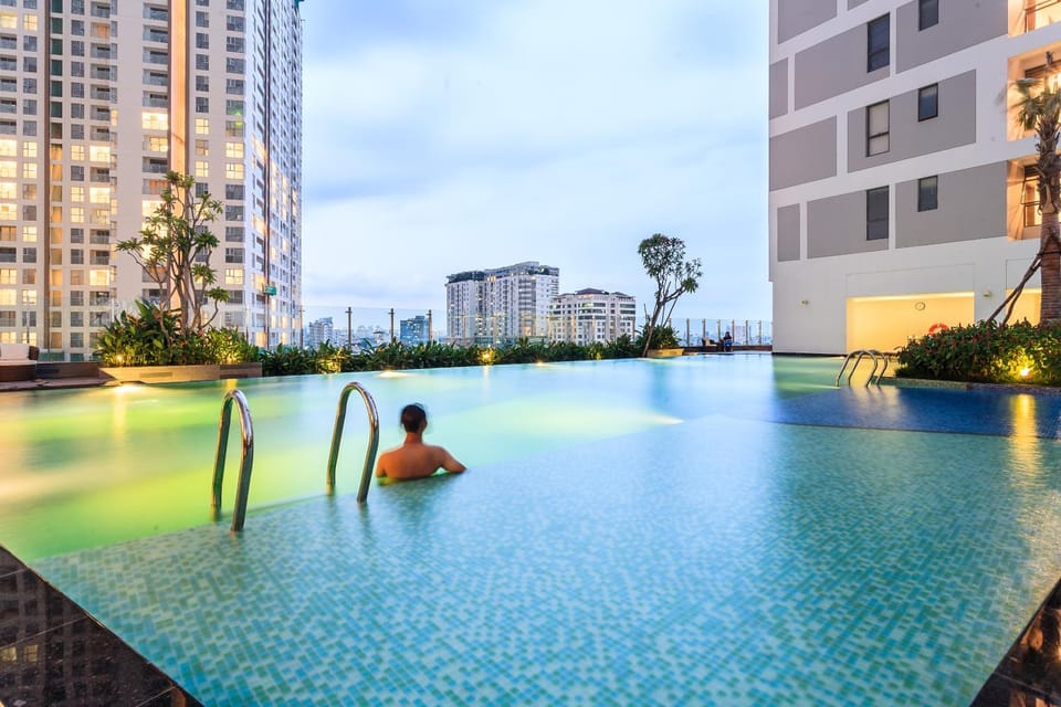 Swimming pool, Swimming pool