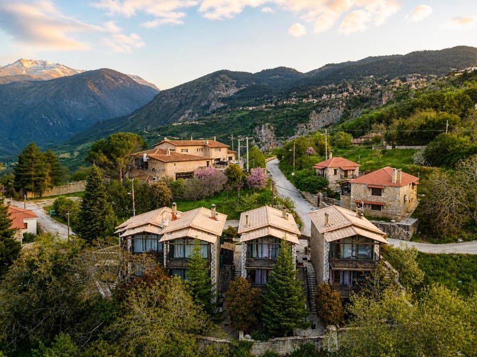 Day, Natural landscape, Bird's eye view, Mountain view